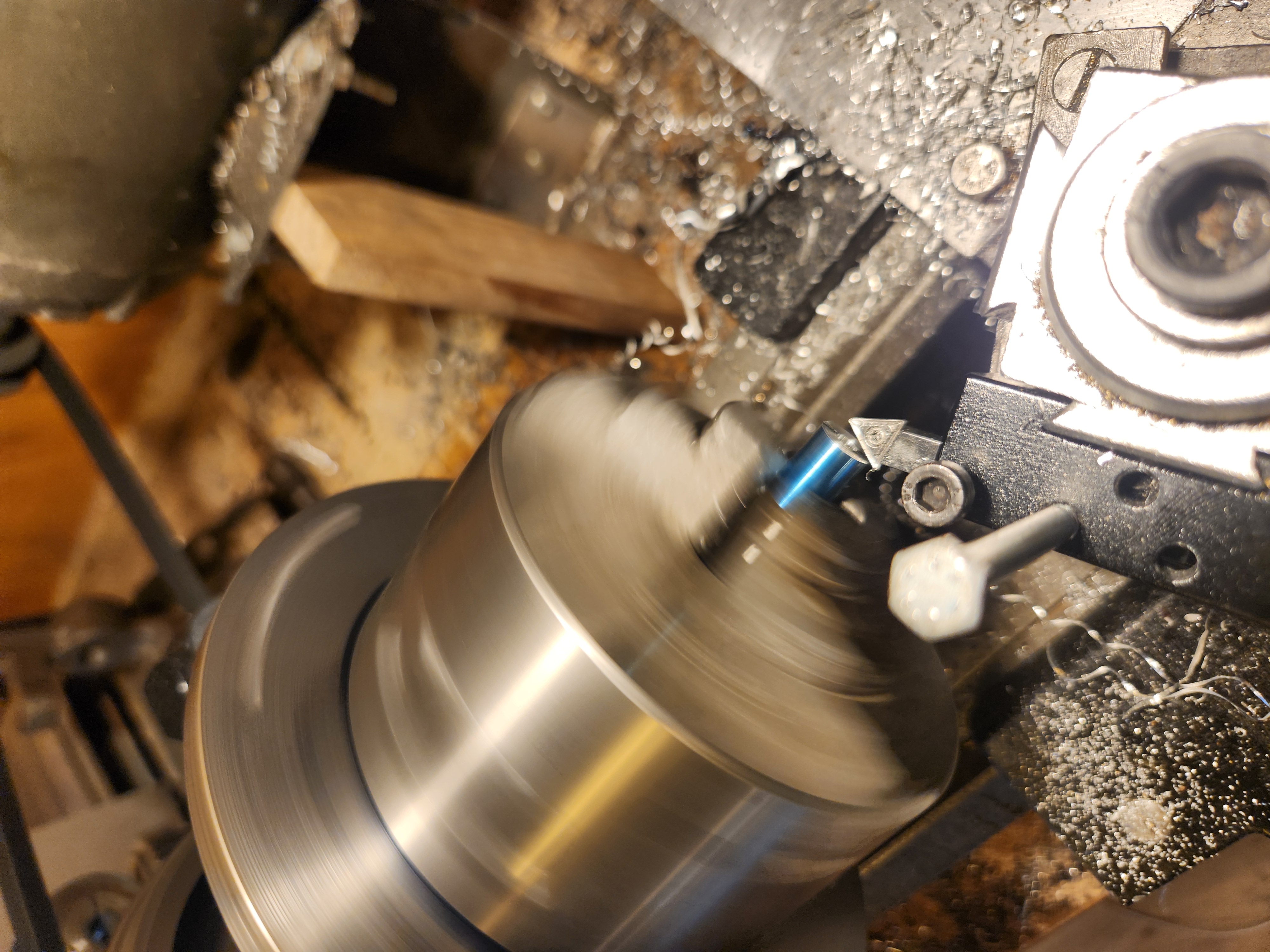 Cutting bearing seats and drilling main hole